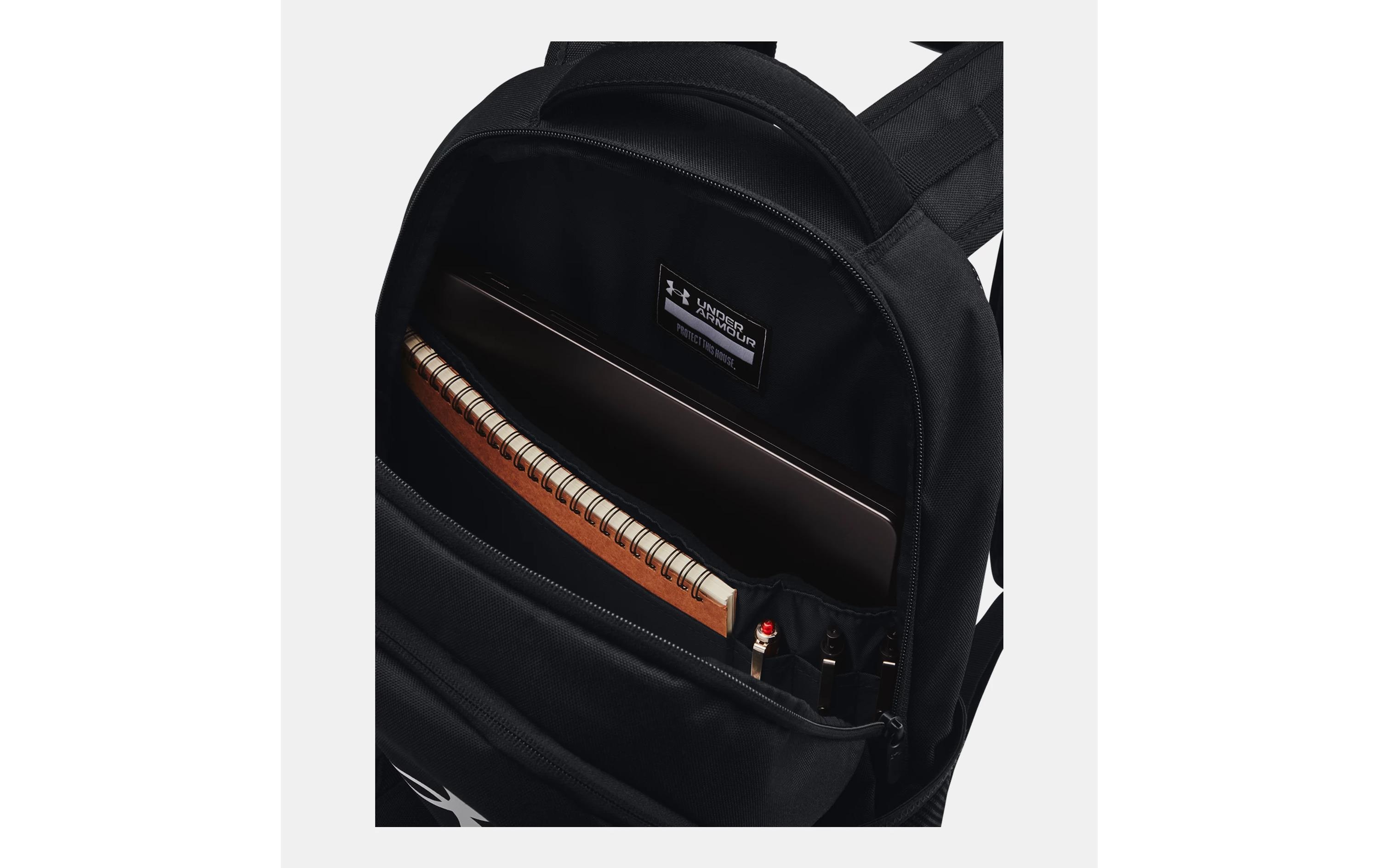 UNDER ARMOUR Rucksack Hustle 6.0, Schwarz