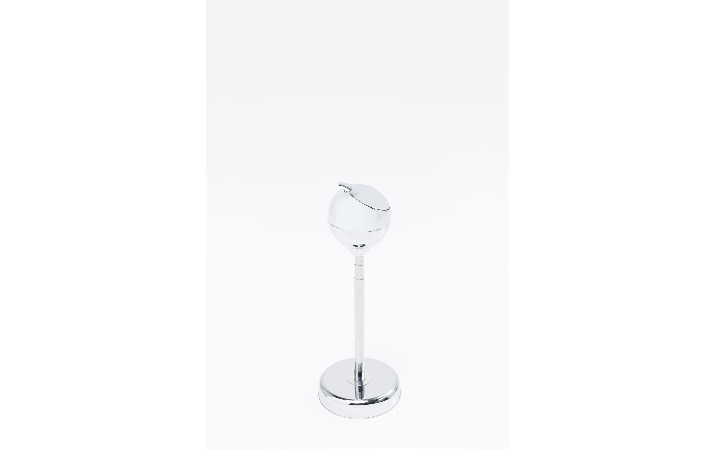 Kare Standascher Spheric Chrome Silber