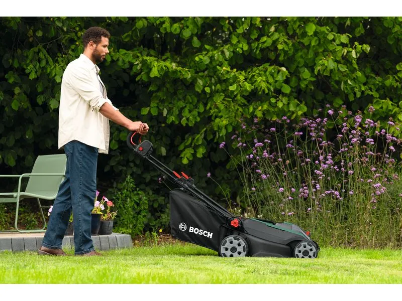 Bosch Akku-Rasenmäher ROTAK18V2-43 Solo