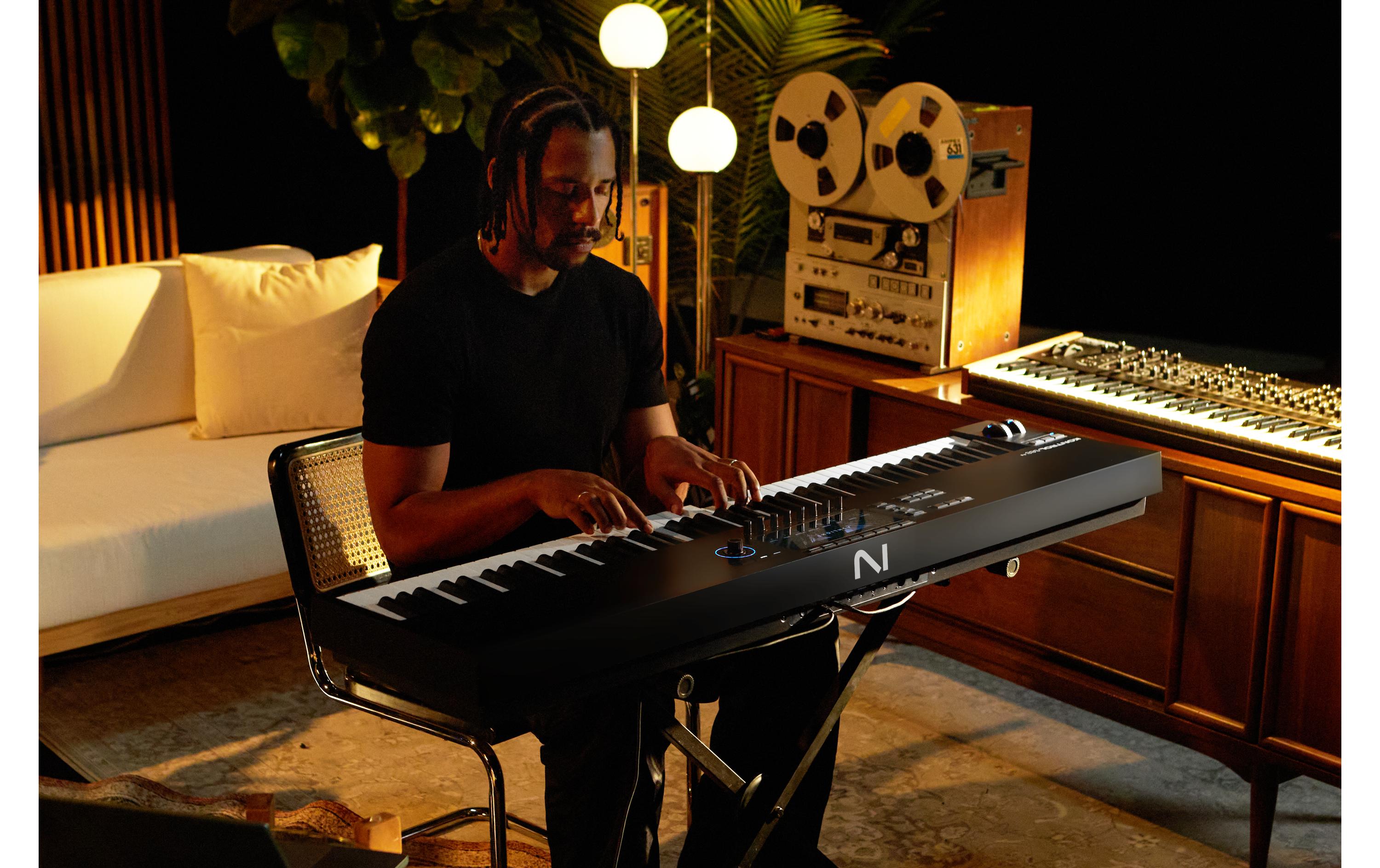 Native Instruments Keyboard Controller Kontrol S88 MK3 inkl. Upgr. 15 Standard