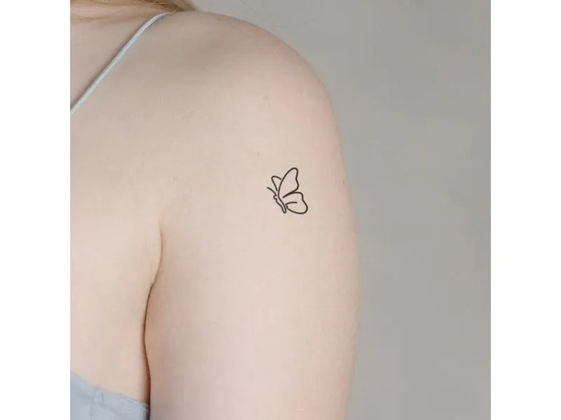 minink Tattoo Abstrakter Schmetterling Grösse: S (1.9 cm x 2.2 cm) minink Tattoo Abstrakter Schmetterling Grösse: S (1.9 cm x 2.2 cm)