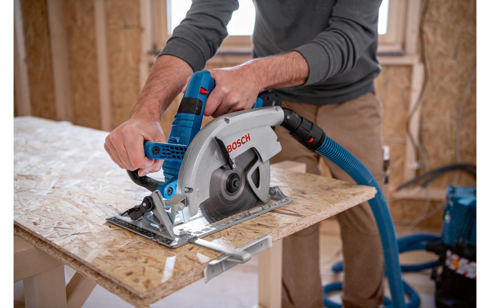 Bosch Professional Akku-Kreissäge GKS 18 V-70 L