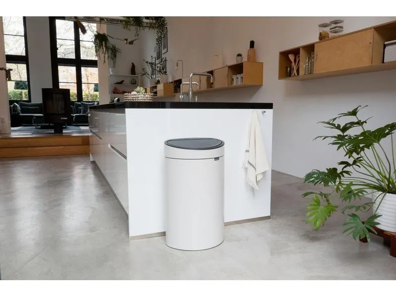 Brabantia Abfalleimer Touch Bin New 40 l, Soft Beige Brabantia Abfalleimer Touch Bin New 40 l, Soft Beige