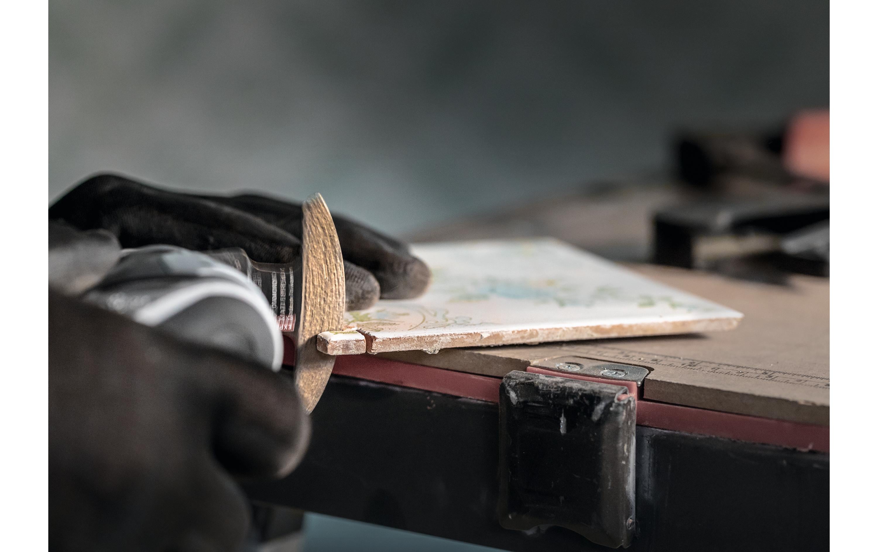 Bosch Professional Eckblatt Expert Starlock Diamant 68 x 10 mm