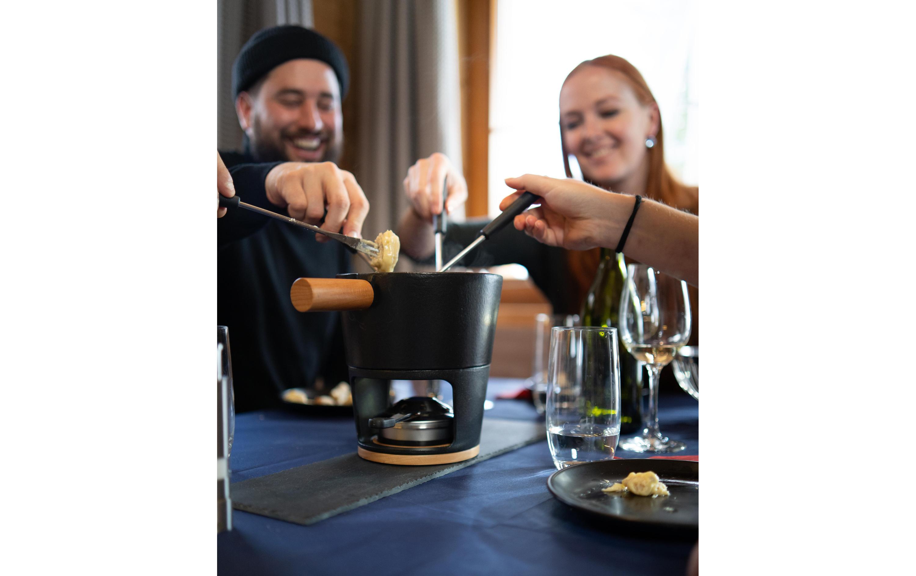 Stöckli Fleischfondue-Set Titlis 8 Teile, Hellbraun/Schwarz