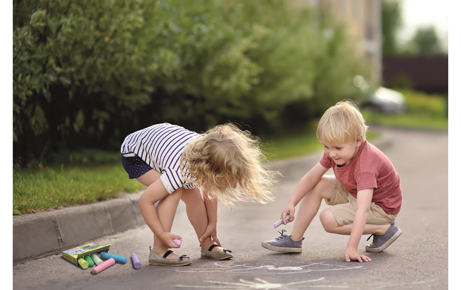 Pustefix Abenteuerschablone mit 18 Strassenkreiden
