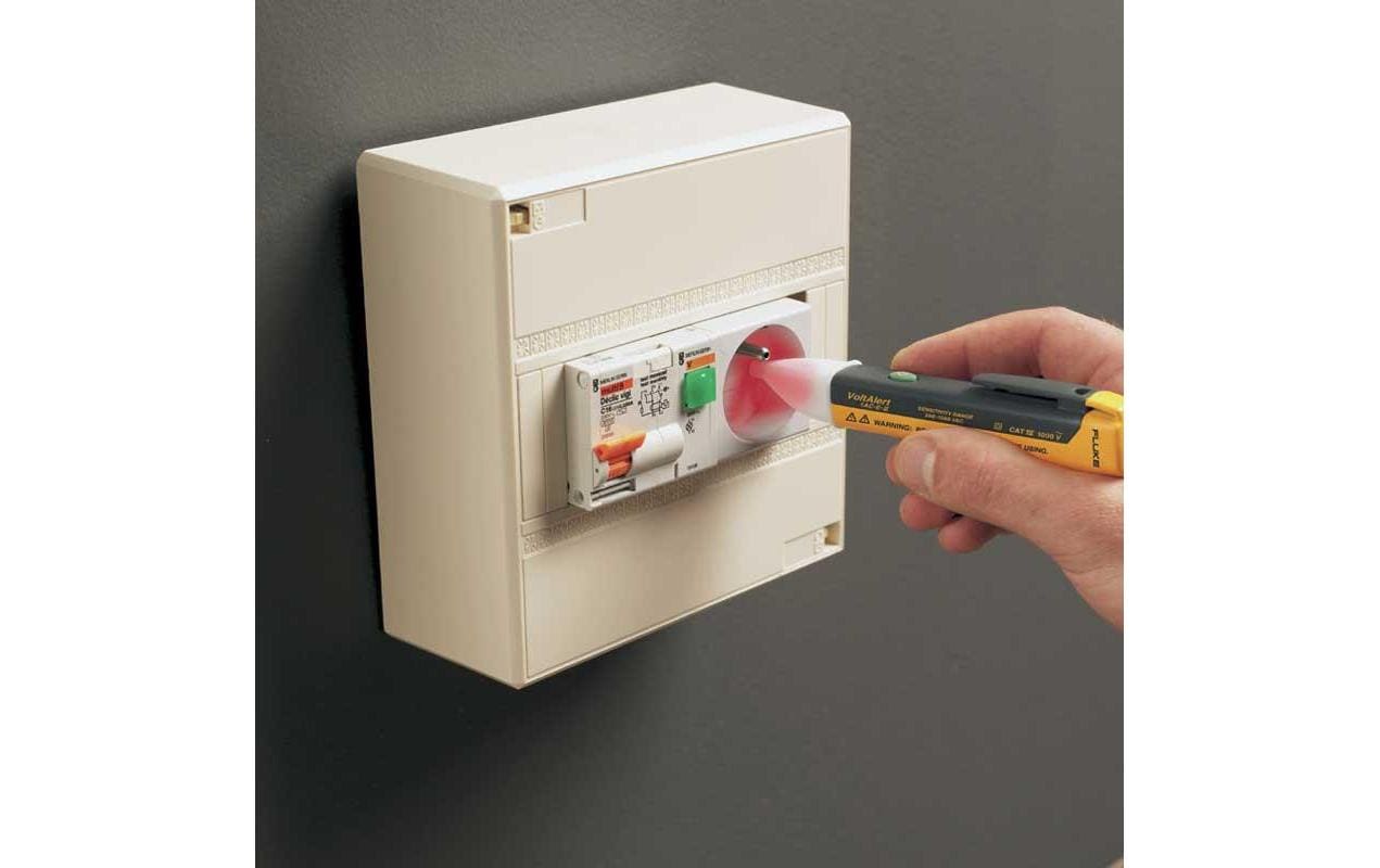 Fluke Spannungsprüfer 1AC 200 V bis 1000 V, CAT IV 1000 V Fluke Spannungsprüfer 1AC 200 V bis 1000 V, CAT IV 1000 V