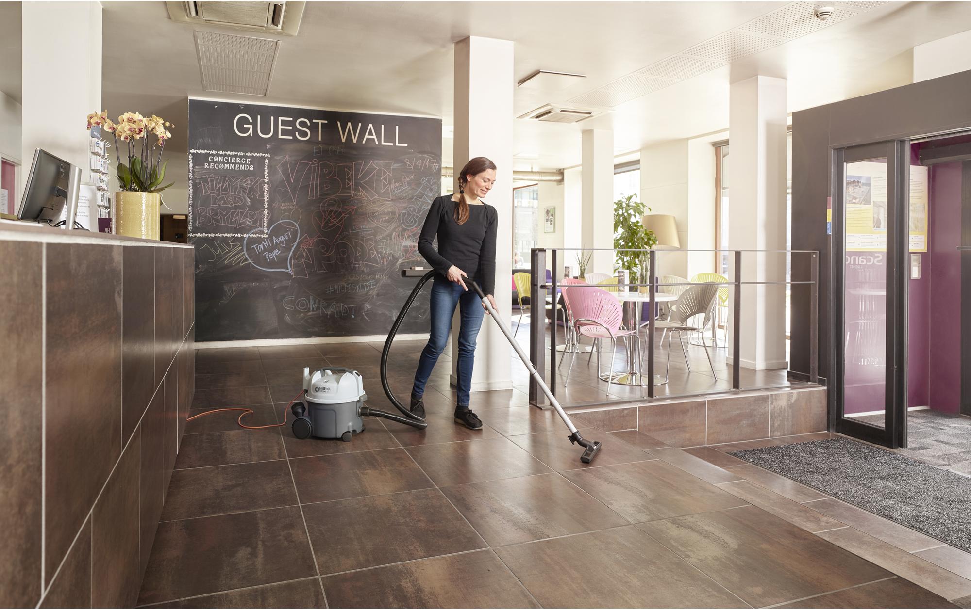 Nilfisk Trockensauger VP300 HEPA CH