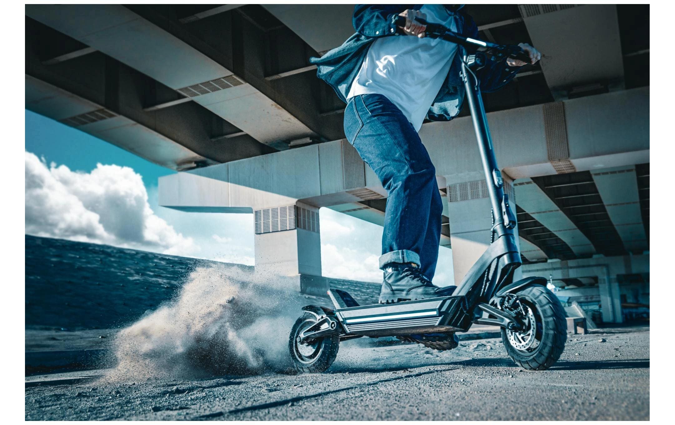 Acer E-Scooter Predator Thunder Schwarz / 20 km/h