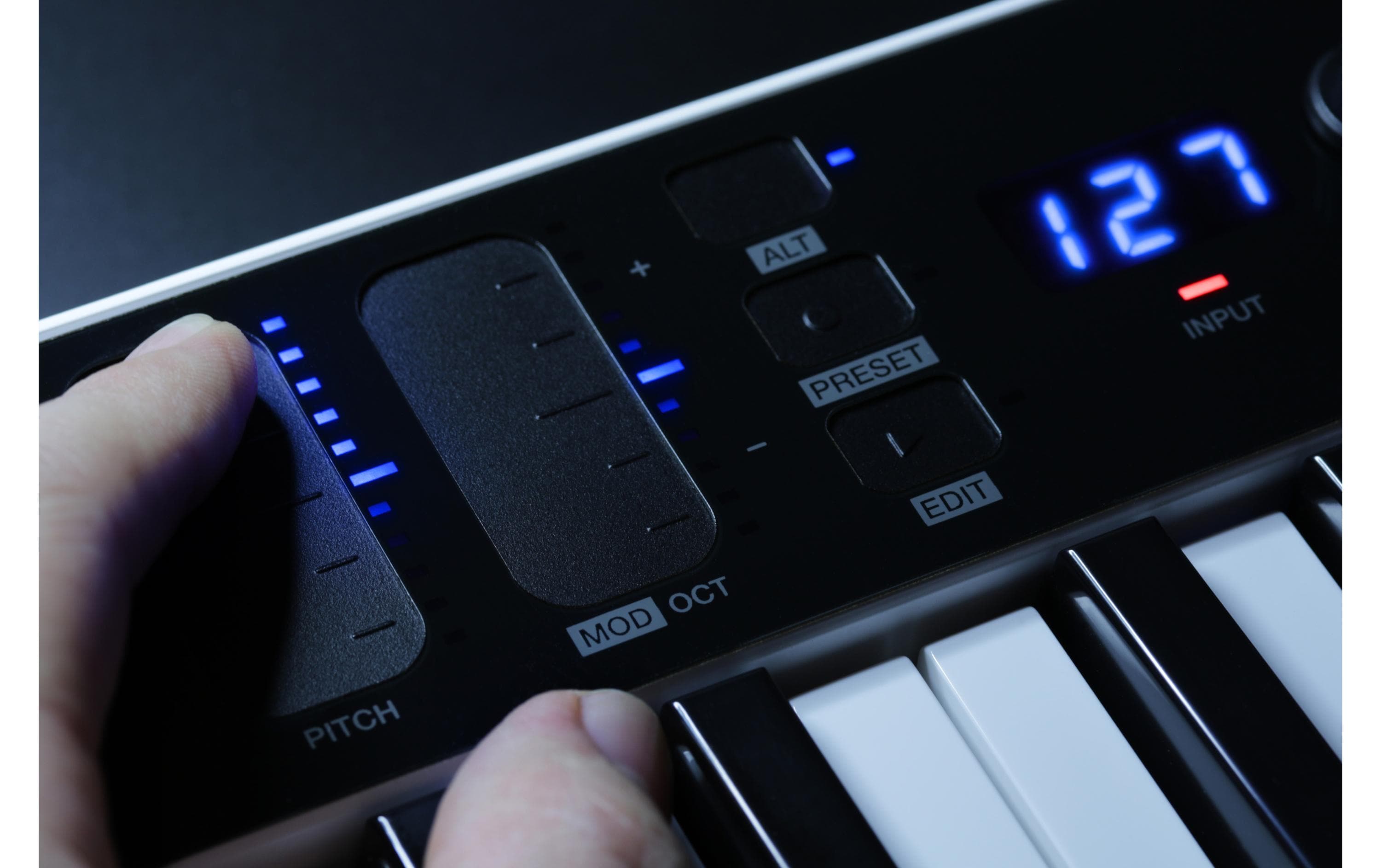 IK Multimedia Keyboard Controller iRig Keys I/O 49