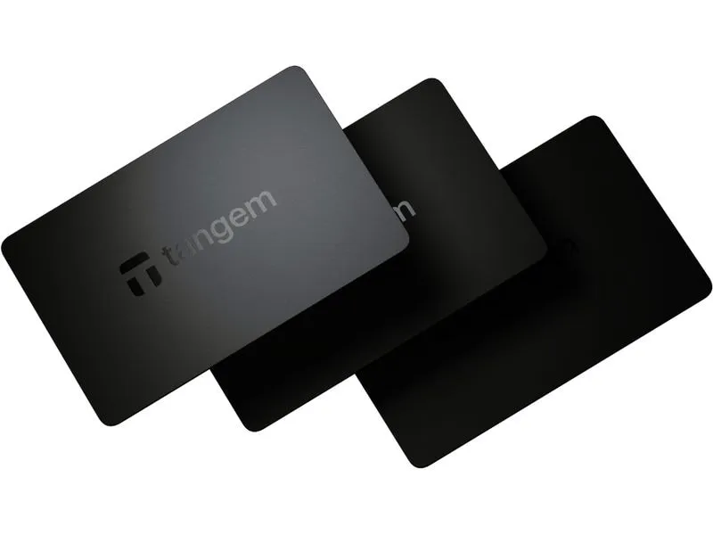 bitConsult Tangem Black + 50 CHF BTC Voucher Bitcoin 3 Card Set bitConsult Tangem Black + 50 CHF BTC Voucher Bitcoin 3 Card Set