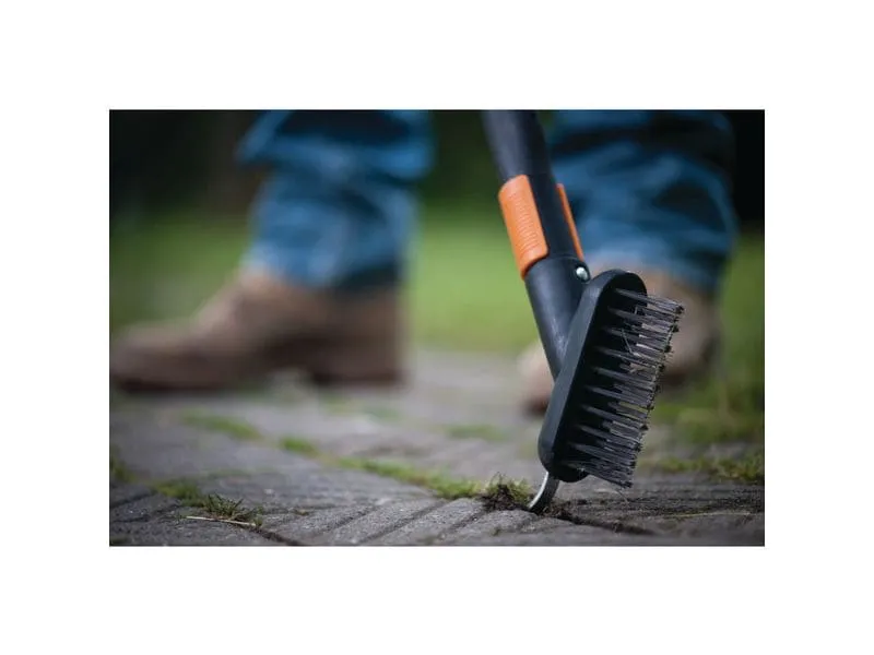 Fiskars QuikFit Fugenbürste 18.5 x 15.2 x 3.7 cm Fiskars QuikFit Fugenbürste 18.5 x 15.2 x 3.7 cm
