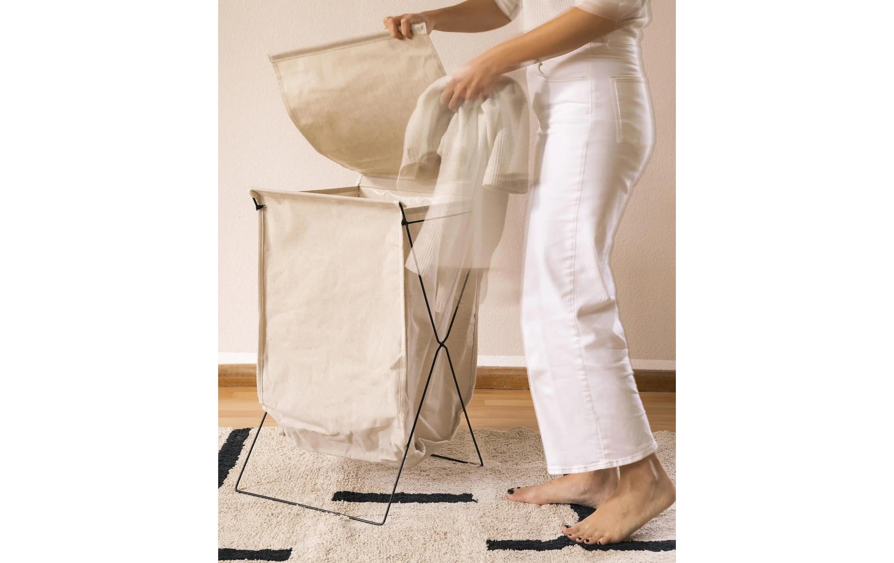 Esmée Wäschekorb mit Metall 30 l, Beige/Schwarz