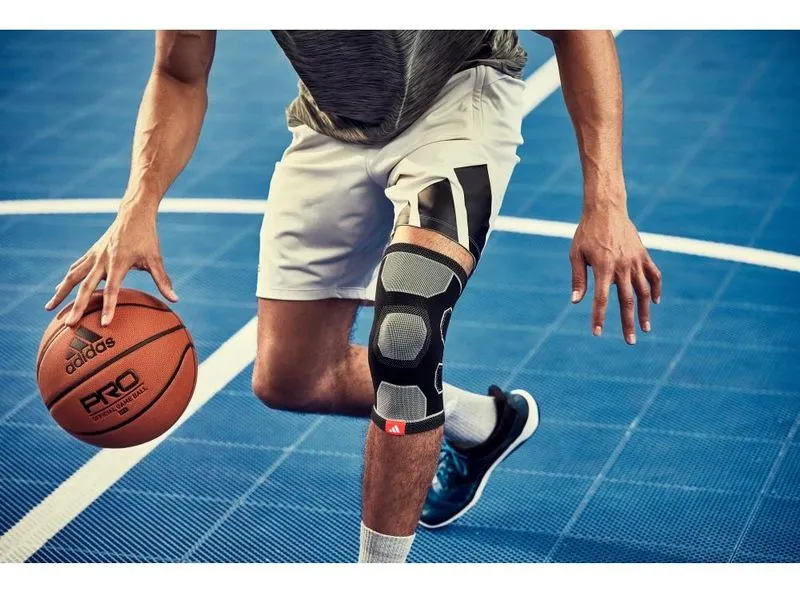 adidas Knee Support M, 35 cm - 45 cm adidas Knee Support M, 35 cm - 45 cm