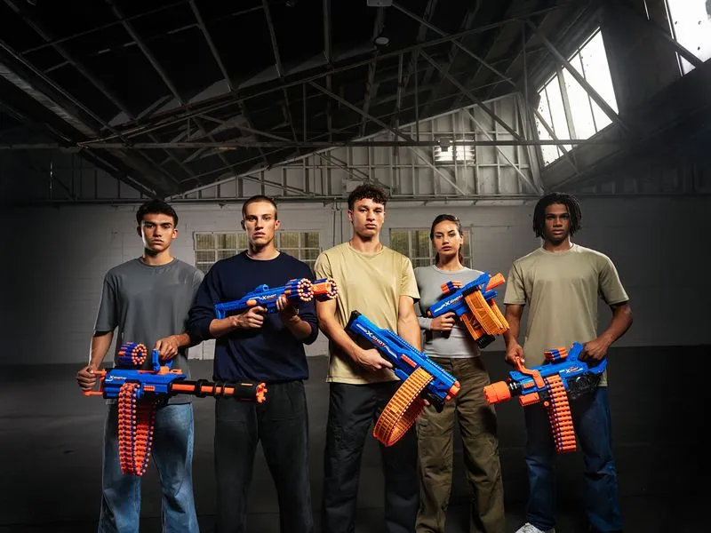 X-Shot Insanity Blaster Smoke N Barrel mit Darts X-Shot Insanity Blaster Smoke N Barrel mit Darts