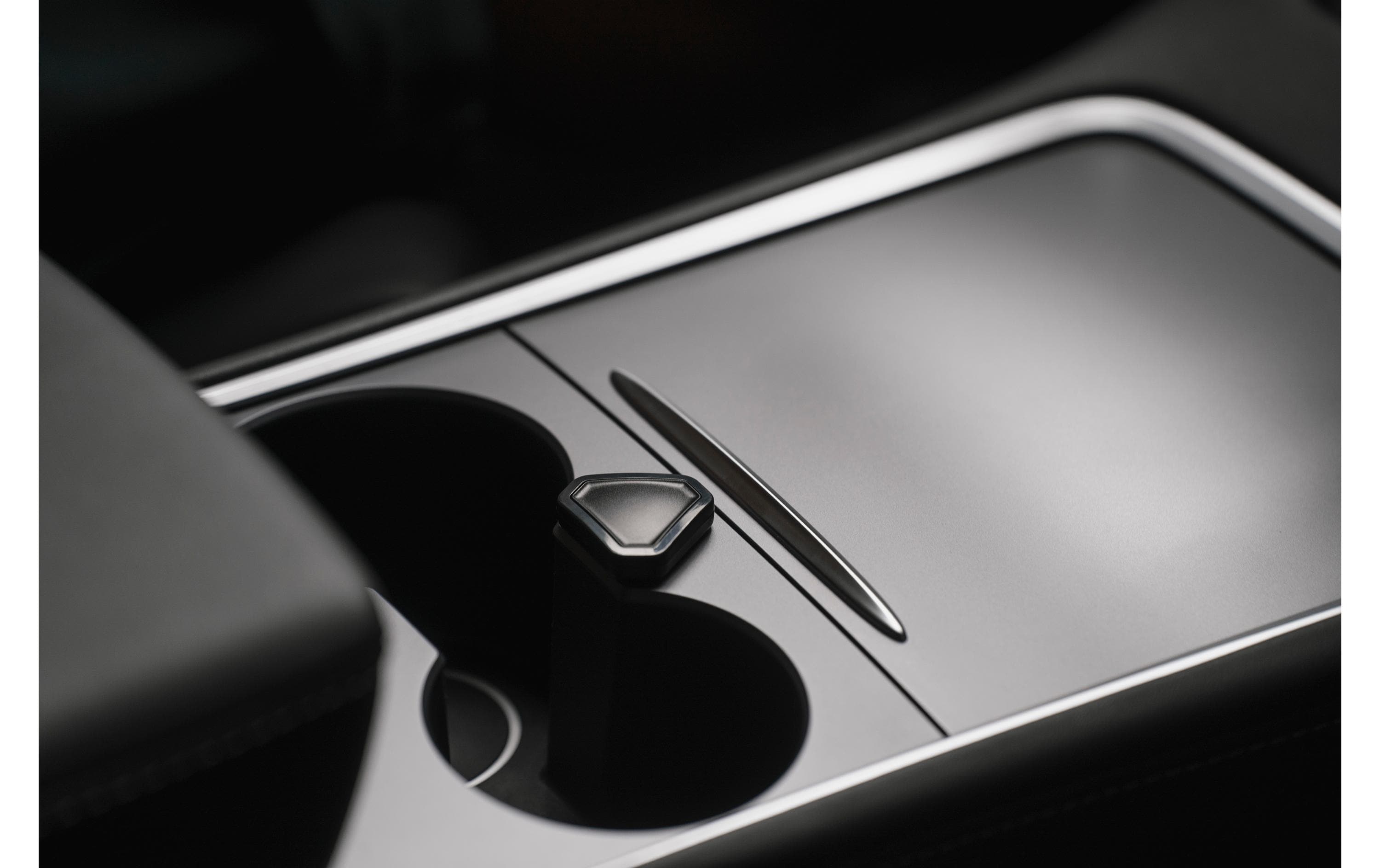 Enhance Commander + 4 S3XY Buttons für Tesla (Gen2)