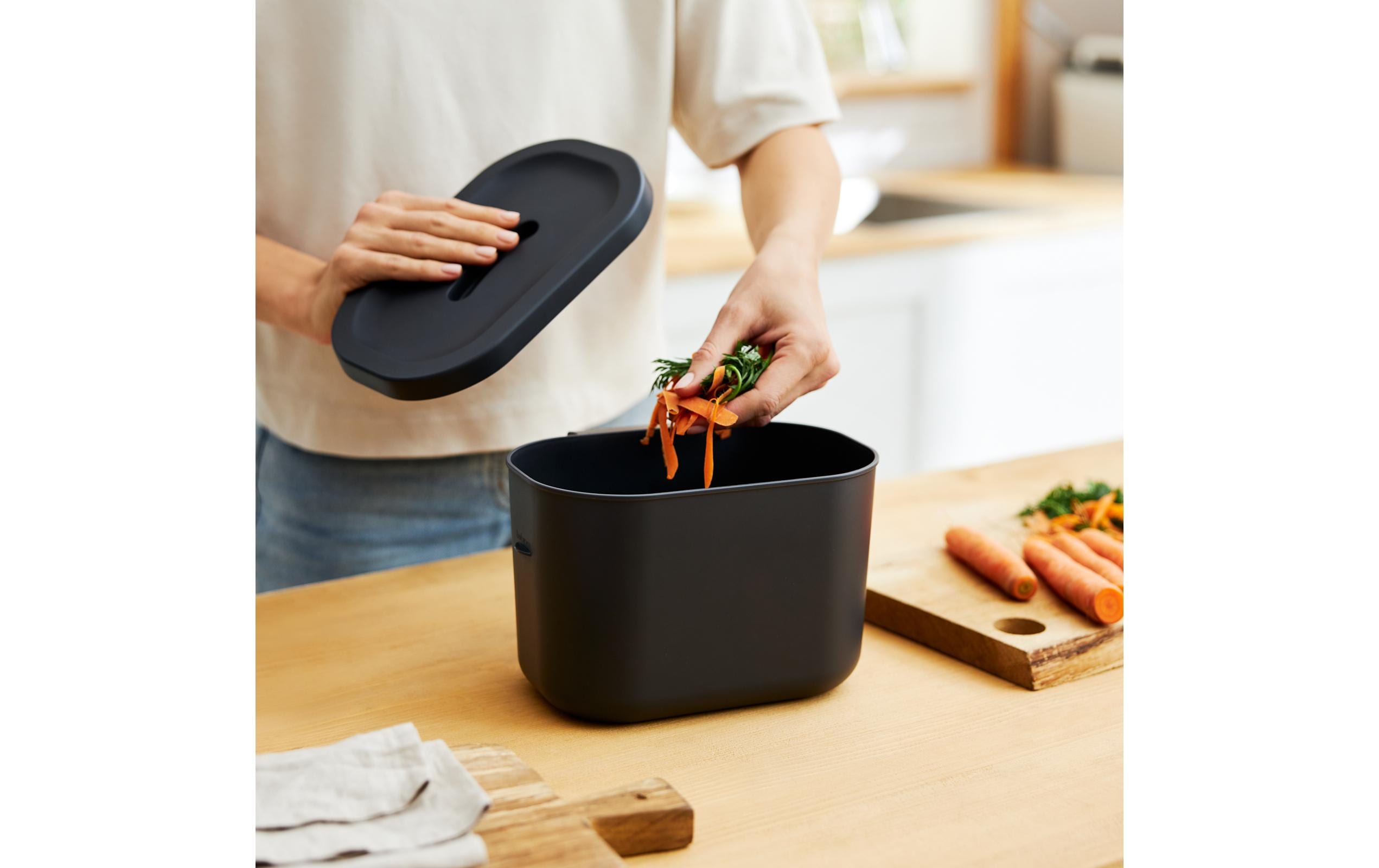 Rotho Recyclingbehälter Jive 99.2 l, Grün/Schwarz/Weiss