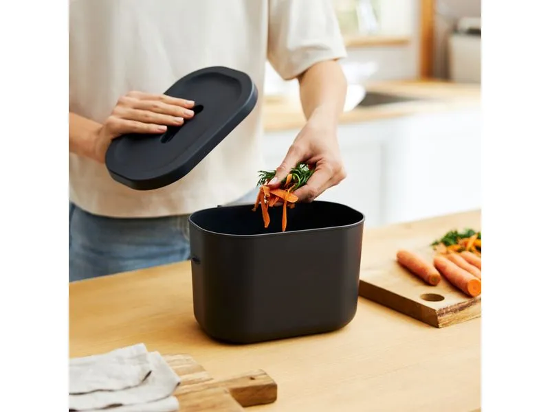 Rotho Recyclingbehälter Jive 99.2 l, Grün/Schwarz/Weiss