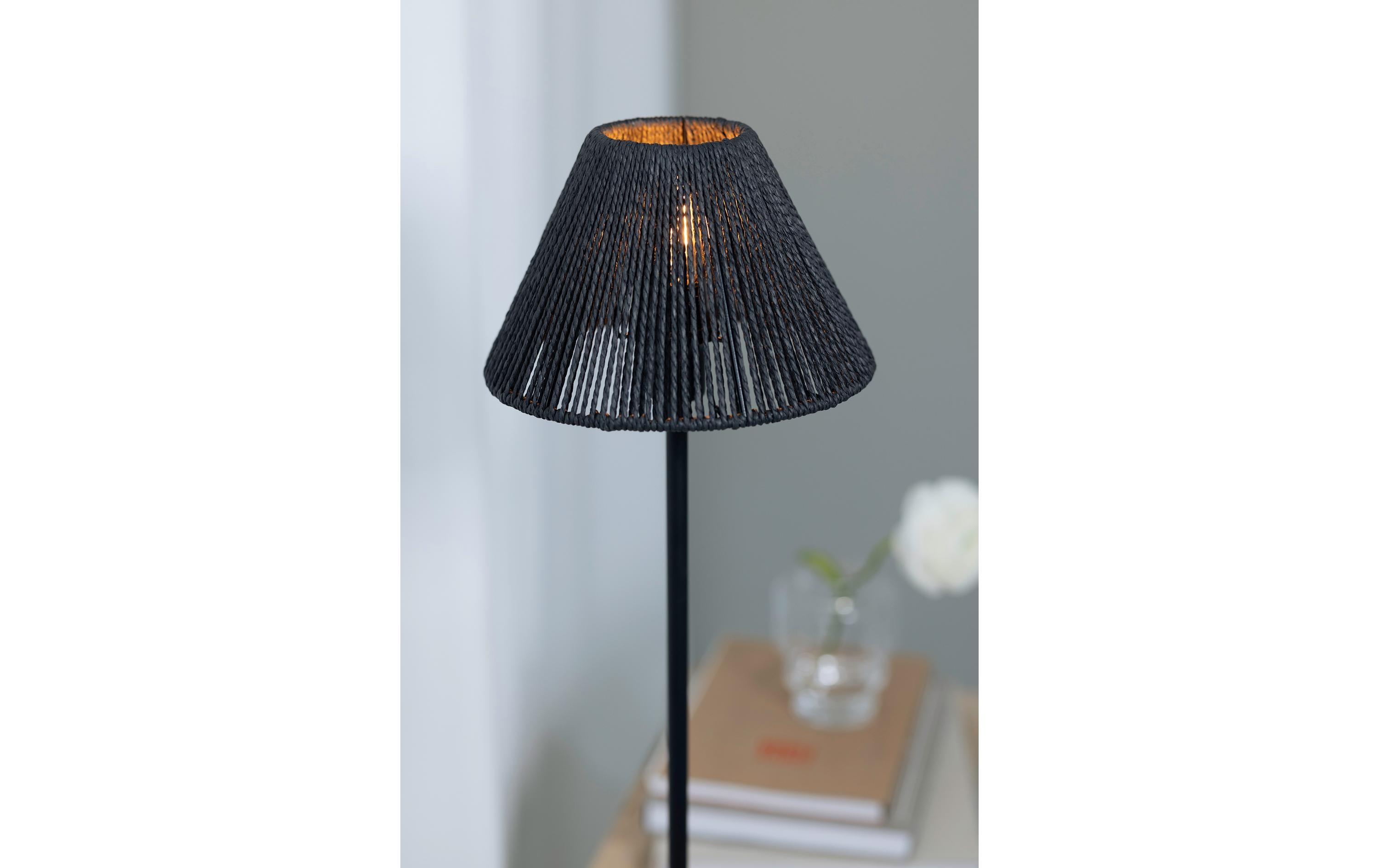 Markslöjd Tischleuchte Corda 1L, E14, 4 W, Schwarz Markslöjd Tischleuchte Corda 1L, E14, 4 W, Schwarz