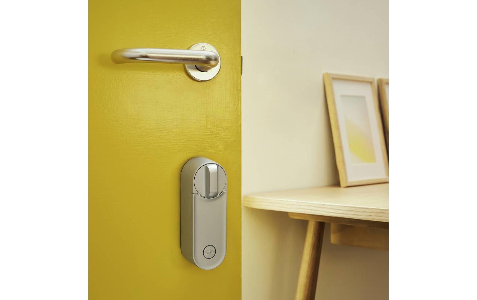Yale Schloss Linus L2 Smart Lock, CH+EU-Zylinder, Silber