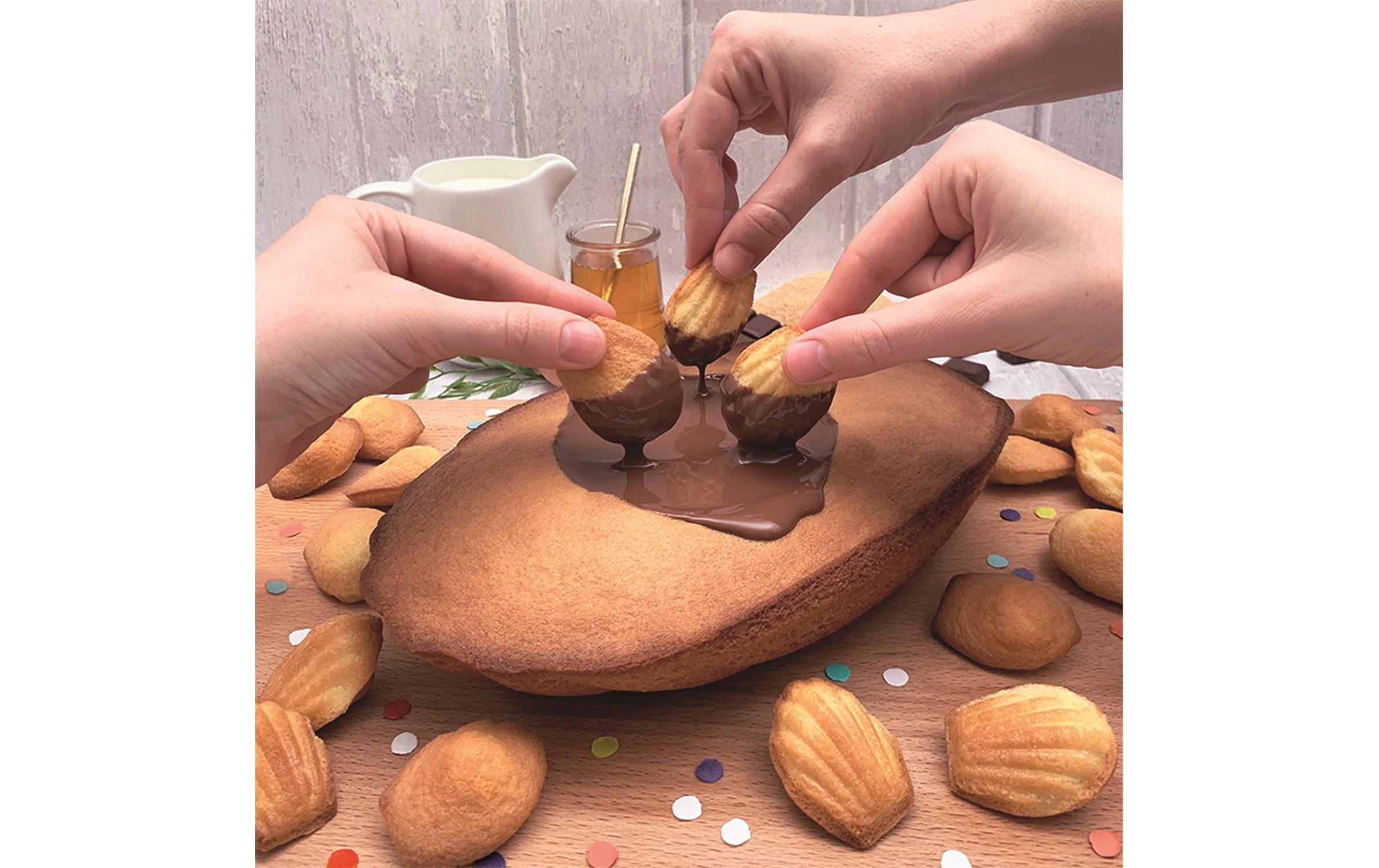 Chefclub Backform Madeleine XXL Blau