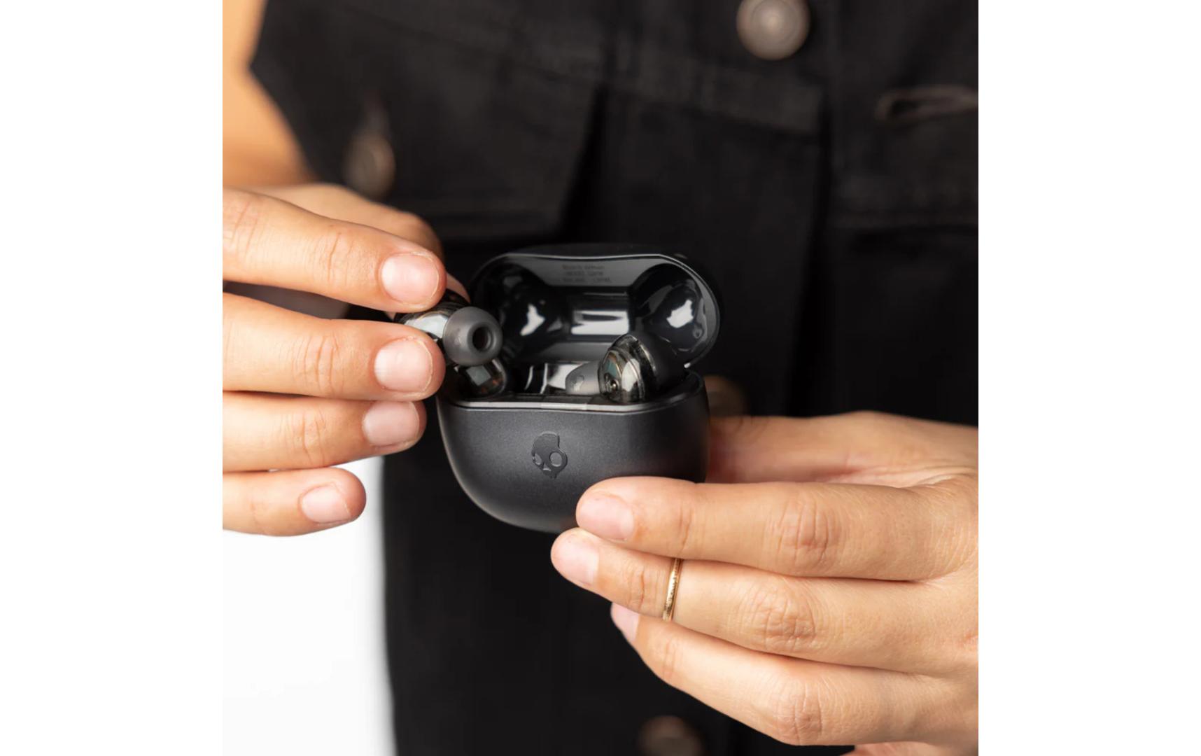 Skullcandy True Wireless In-Ear-Kopfhörer Rail ANC Weiss