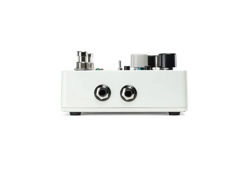 Electro-Harmonix Battalion Bass Preamp & DI Verzerrer