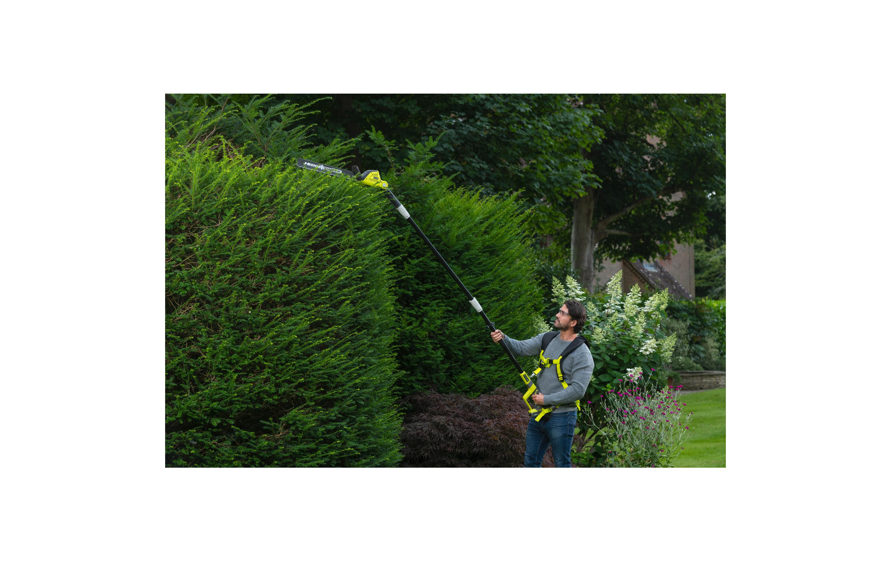 RYOBI Akku-Heckenschere 18 V, 45 cm, ohne Akku und Ladegerät RYOBI Akku-Heckenschere 18 V, 45 cm, ohne Akku und Ladegerät