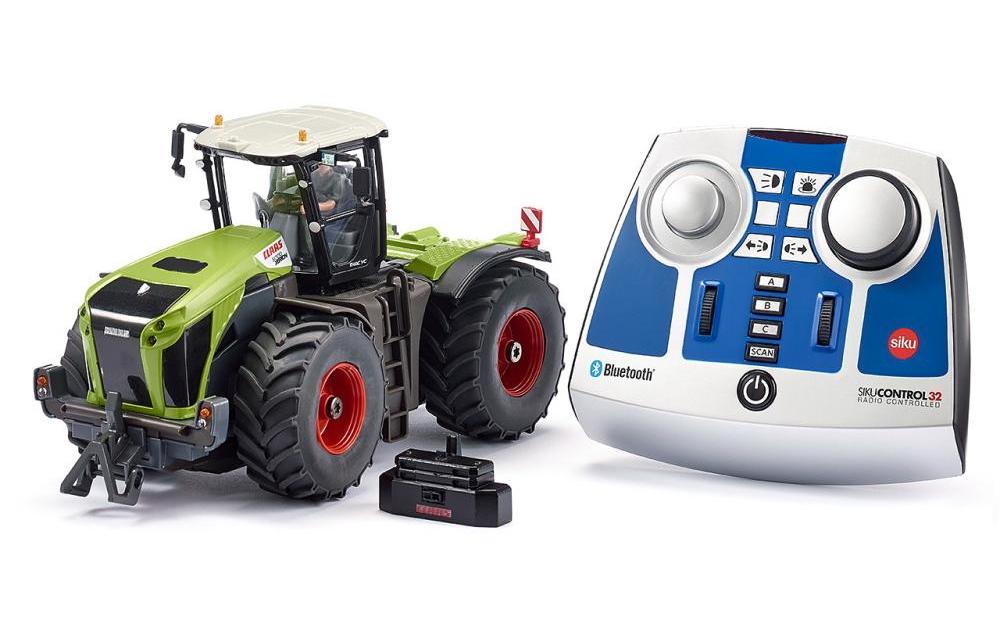 Siku Traktor Claas Xerion 5000 TRAC VC, mit Controller RTR, 1:32