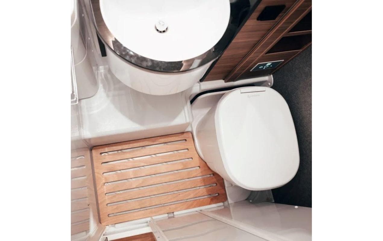 Clesana Clesana Toilette C1 mit L-Adapter Weiss