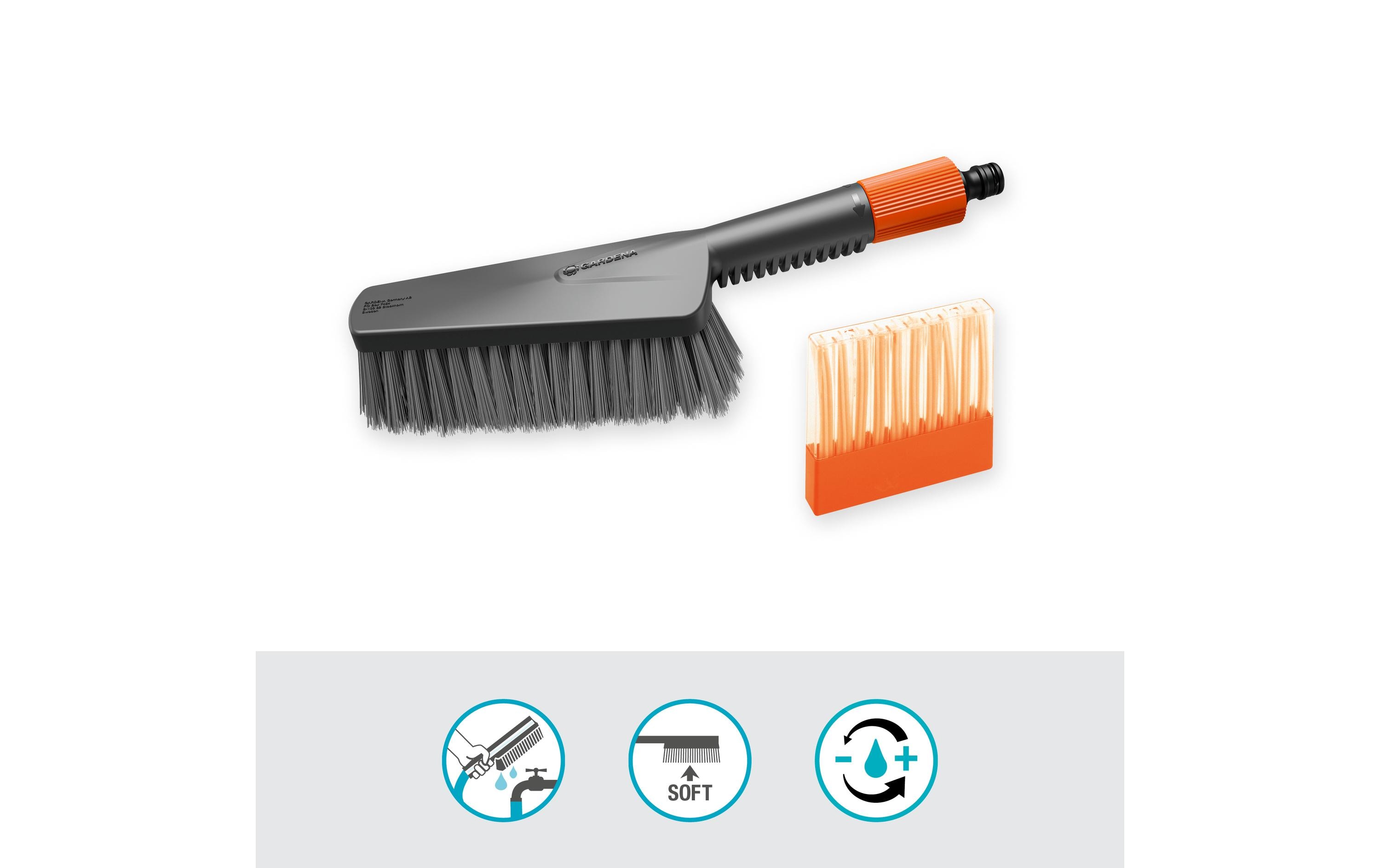 GARDENA Cleansystem Wasch-Set mit Handbürste M soft GARDENA Cleansystem Wasch-Set mit Handbürste M soft
