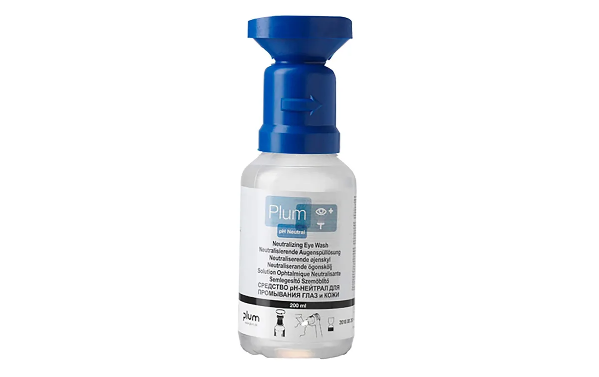 PLUM Augen Notfallstation 200 ml pH Neutral, 500 ml NaCl PLUM Augen Notfallstation 200 ml pH Neutral, 500 ml NaCl