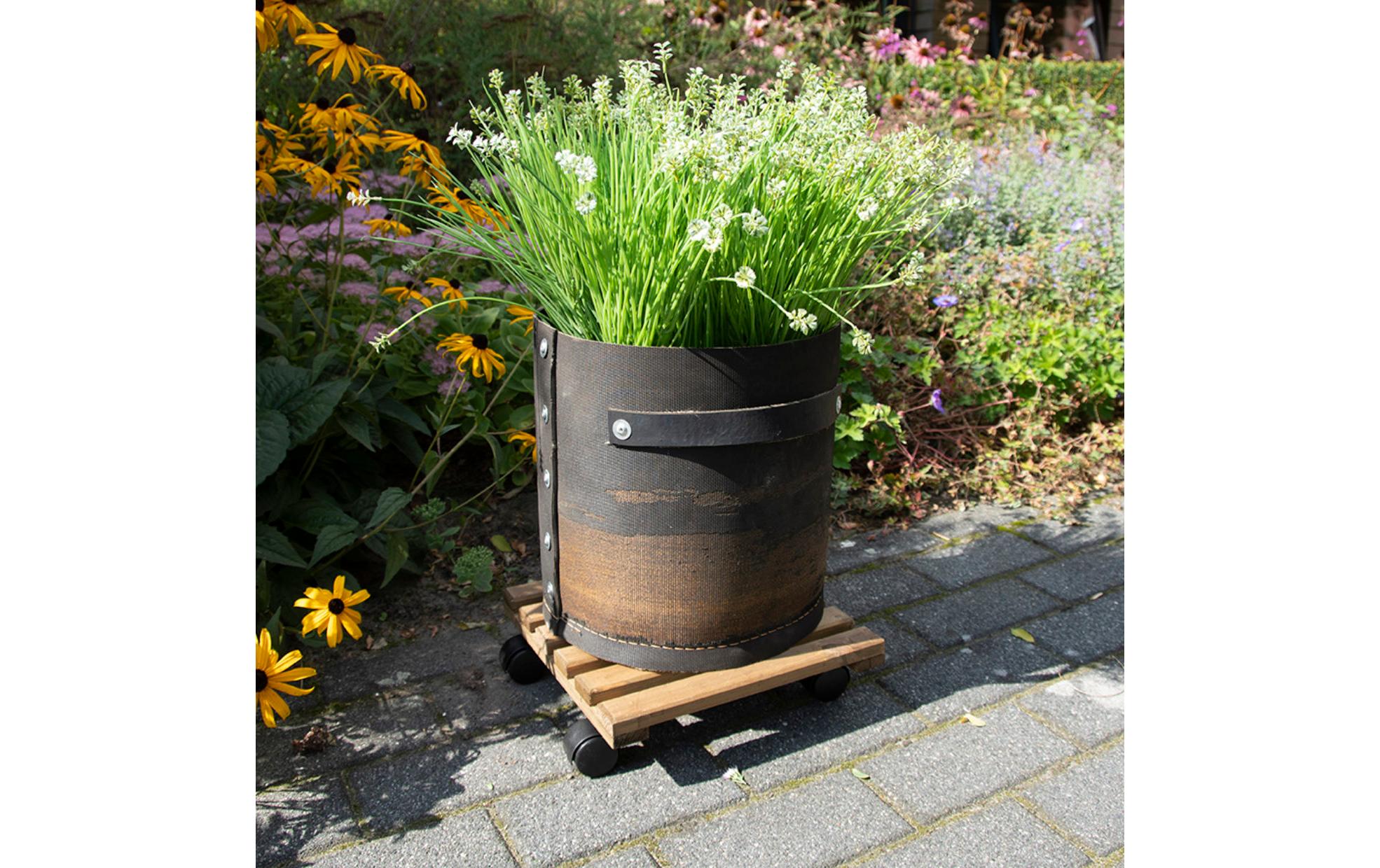 Esschert Design Rolleruntersetzer Quadratisch L Braun