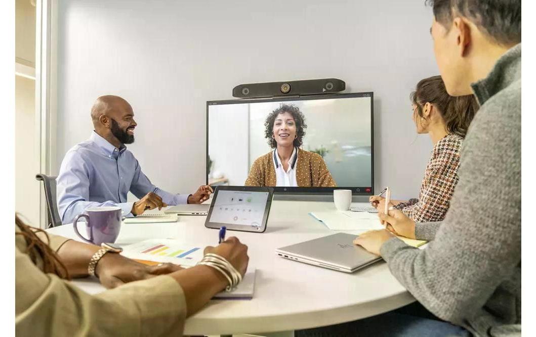 Poly Studio X52 Video Collaboration Bar 4K/UHD 30 fps