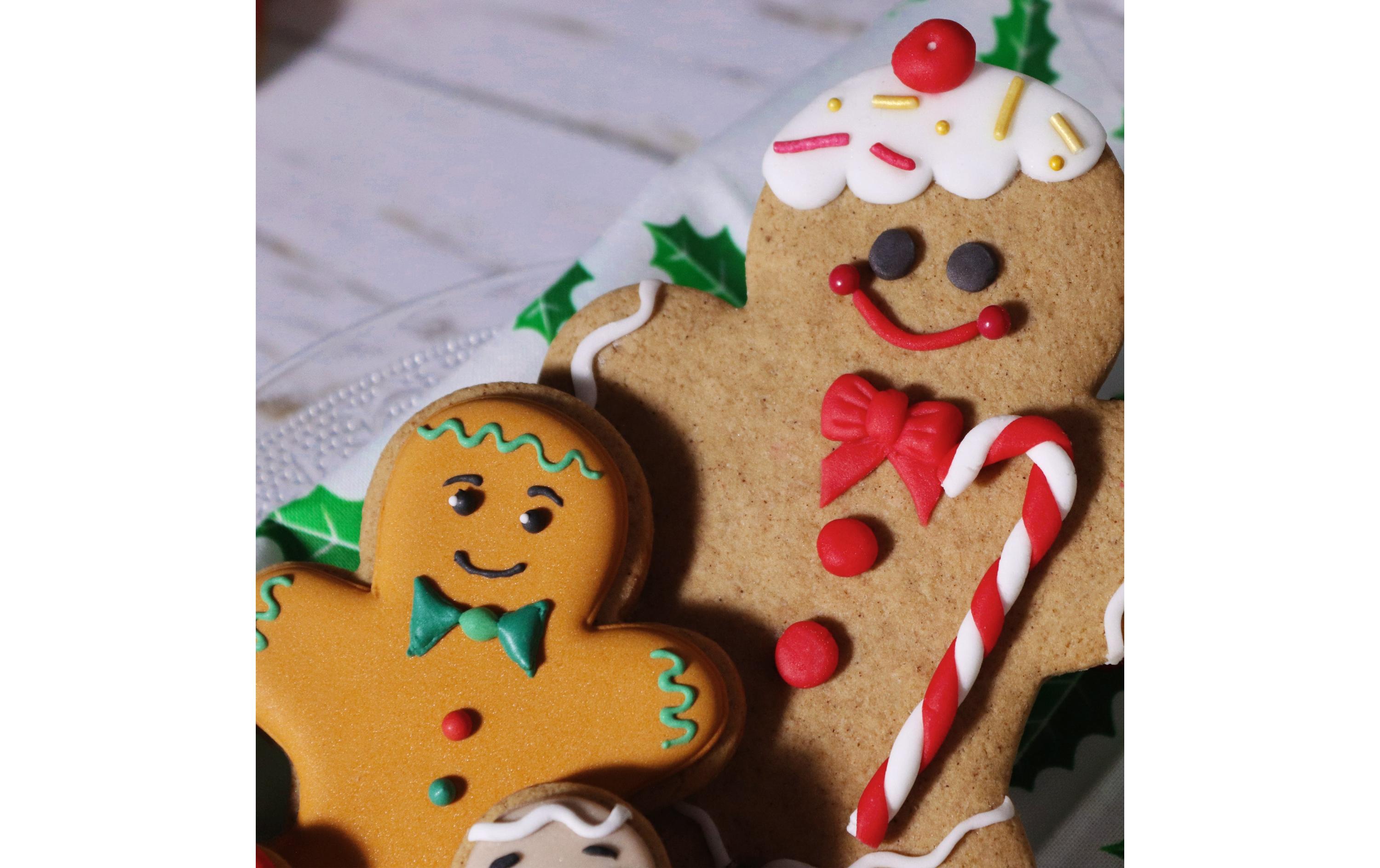 PME Guetzli-Ausstecher Lebkuchenmann 3 Stück, Rot