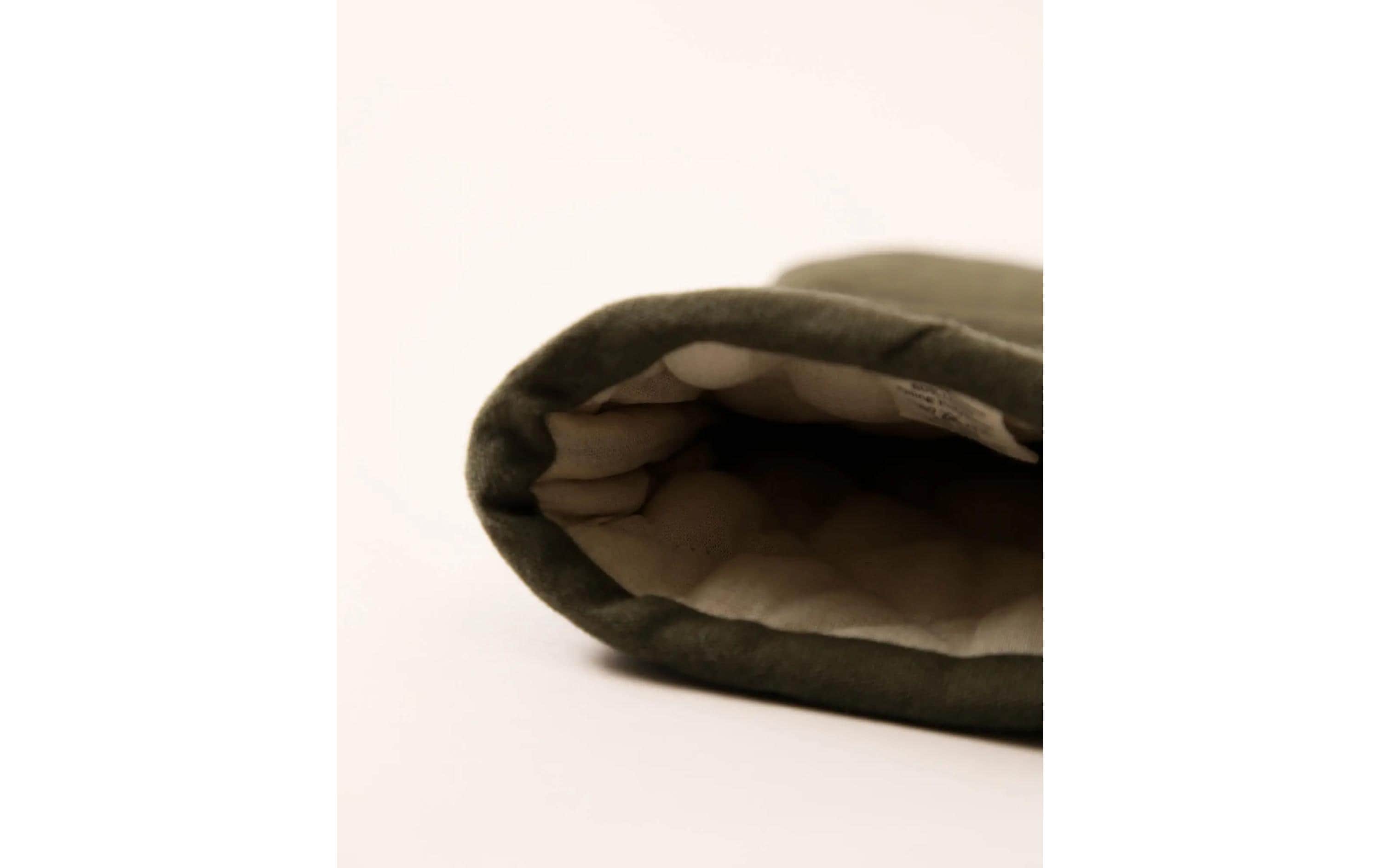 Esmée Nura Ofenhandschuh Olivgrün