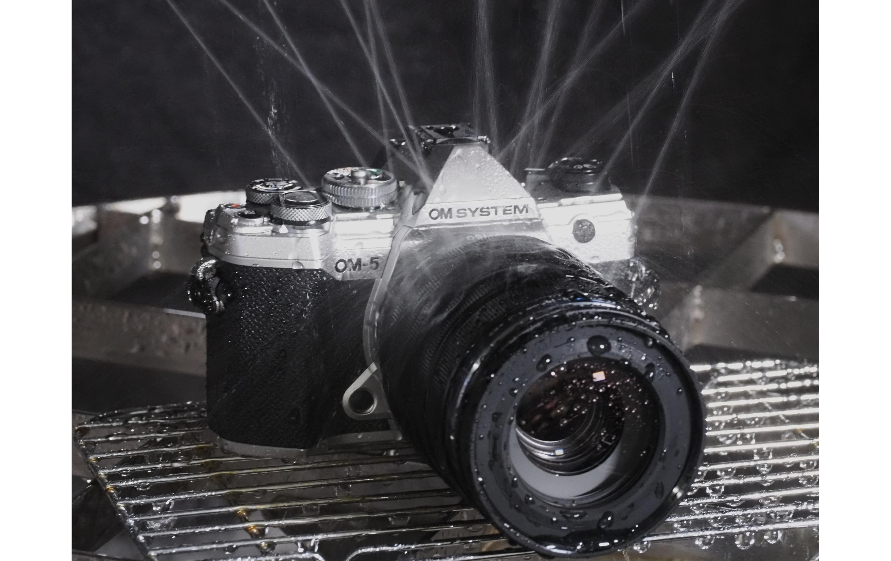 OM-System Fotokamera OM-5 Body Schwarz OM-System Fotokamera OM-5 Body Schwarz