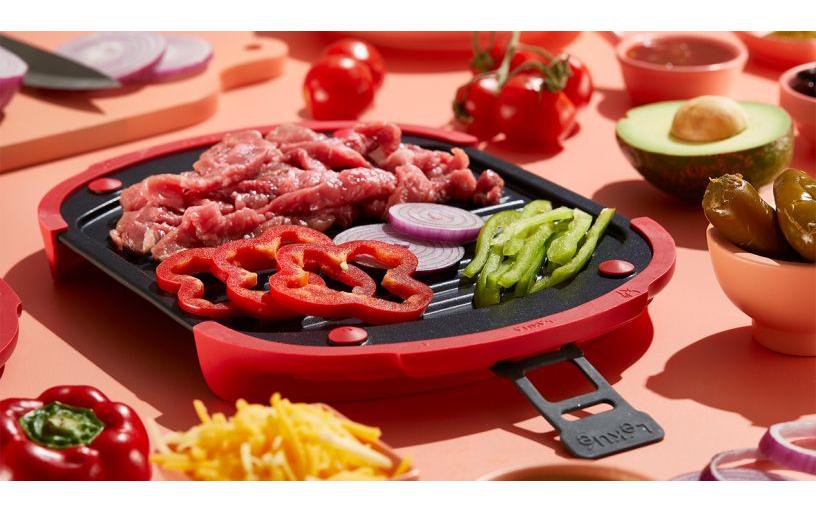 Lékué Mikrowellen-Grill XL 27 cm, Rot/Schwarz