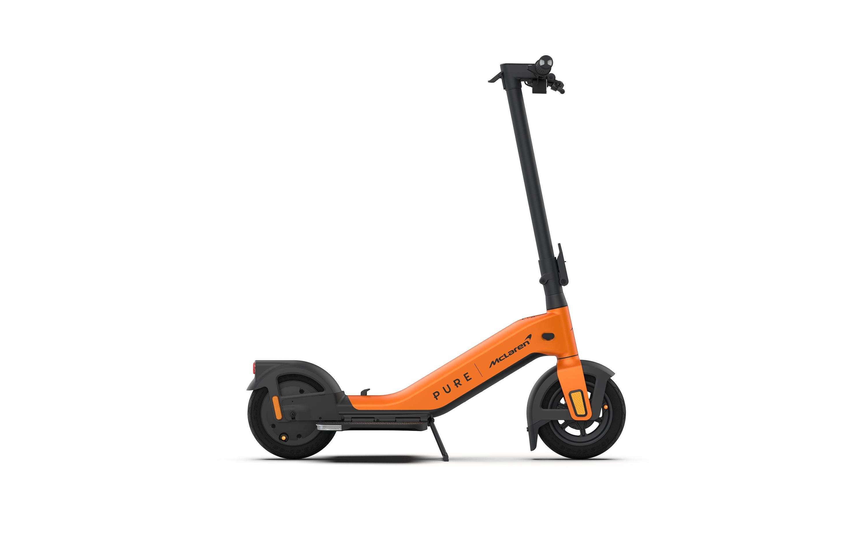 Pure Electric E-Scooter x Mac Laren Papaya Pure Electric E-Scooter x Mac Laren Papaya