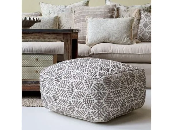 Chic Antique Pouf gemustert 50 cm, Mocca/Crème Chic Antique Pouf gemustert 50 cm, Mocca/Crème