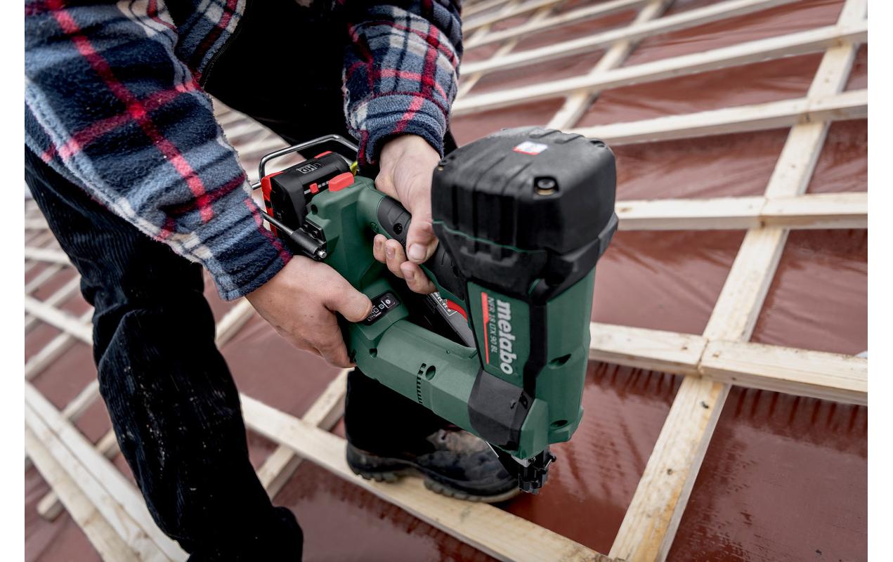 Metabo Akku-Nagler 18 LTX 90 BL, 18 V, Solo