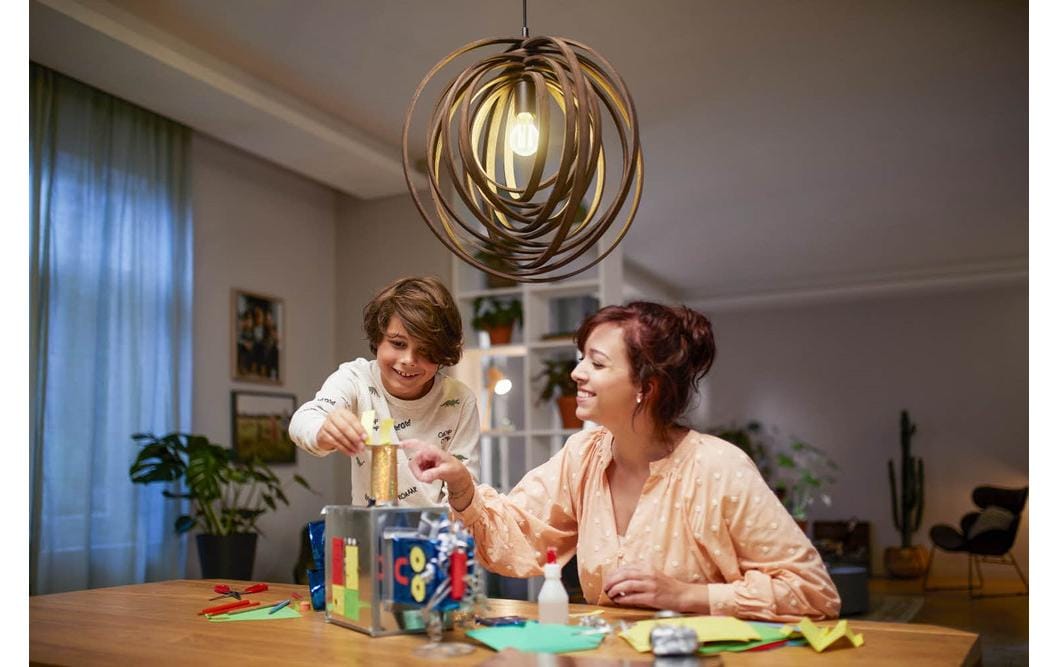 Philips Lampe LED CLA 60W A60 E27 2700K FR UE 2PF/SRT Warmweiss