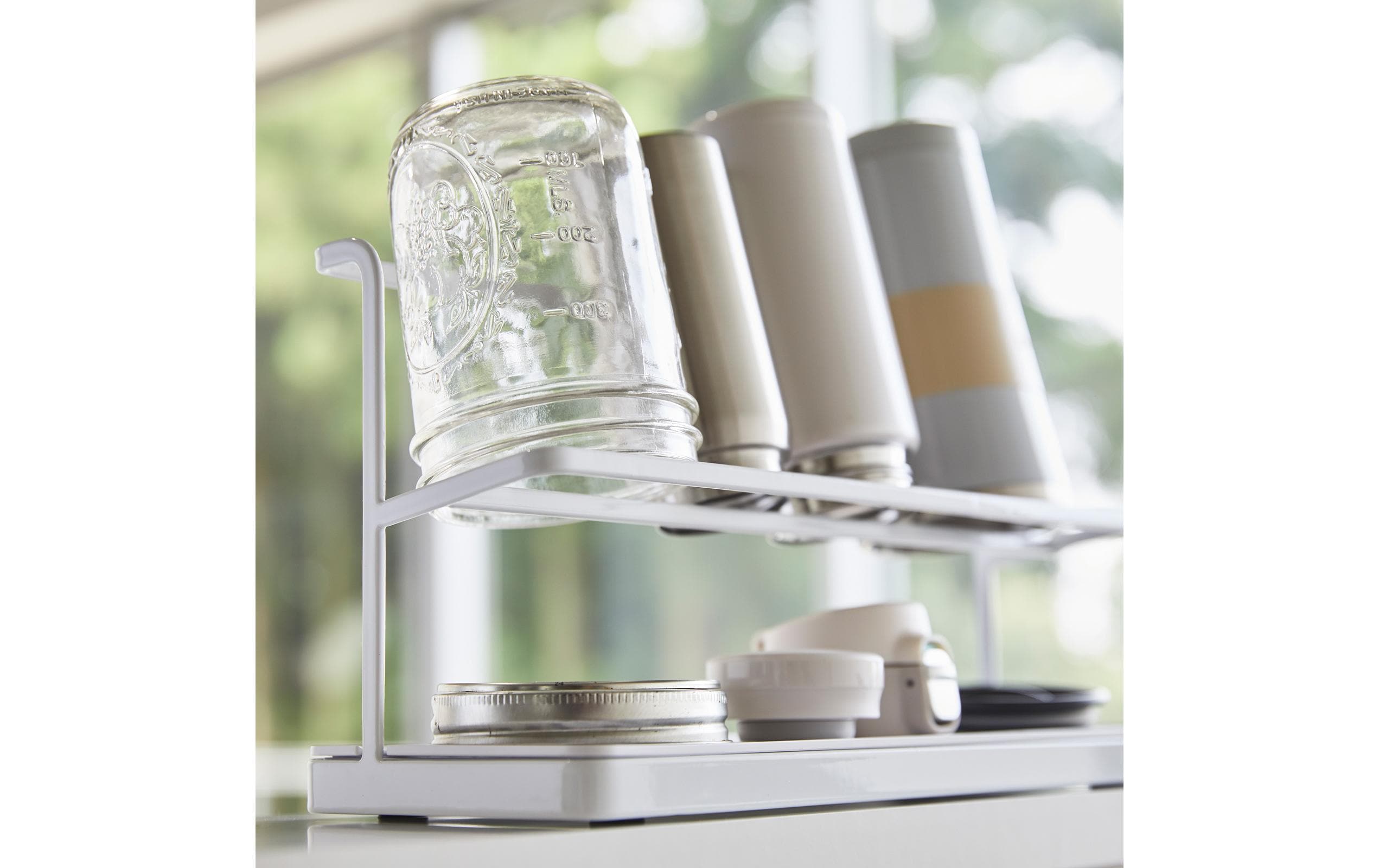 Yamazaki Abtropfgestell für Trinkflaschen Tower Weiss