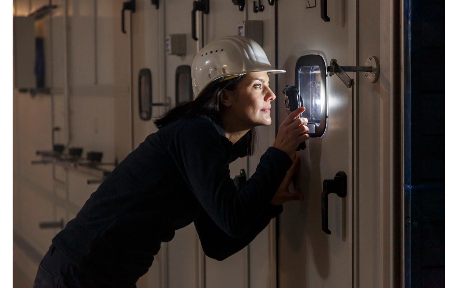 Brennenstuhl Akku-Lampe HL 1000 ACW Li-Ion-Akku, 1000 lm+380 lm, IP54