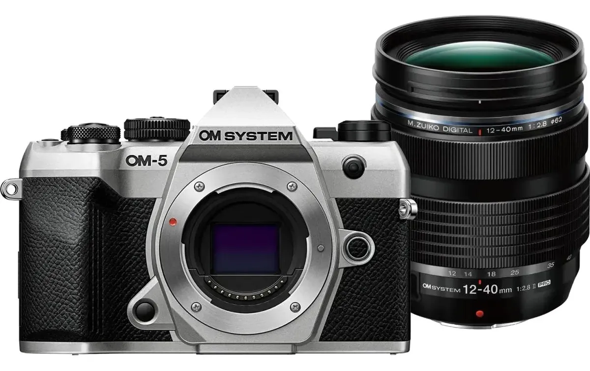 OM-System Fotokamera OM-5 Mark II Silber + 12-40 mm F2.8 PRO II Kit OM-System Fotokamera OM-5 Mark II Silber + 12-40 mm F2.8 PRO II Kit