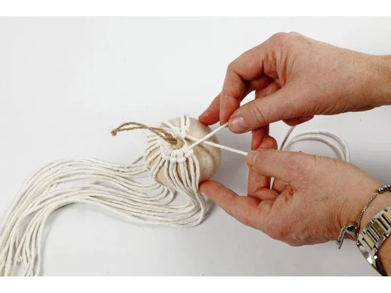 Creativ Company Bastelset Weihnachtskugeln Macrame