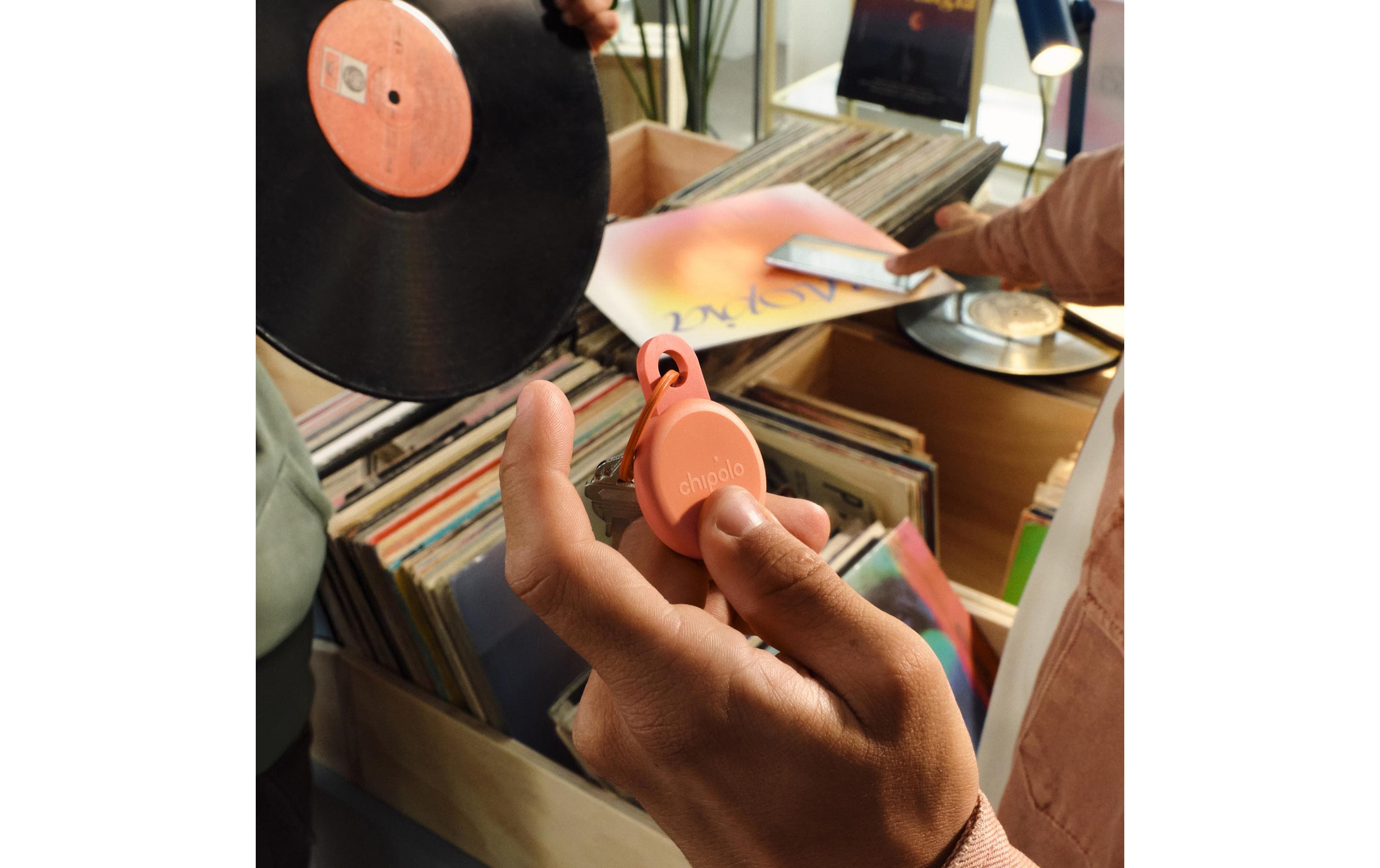 Chipolo LOOP (Apple & Google Find My Netzwerk) Coral Chipolo LOOP (Apple & Google Find My Netzwerk) Coral