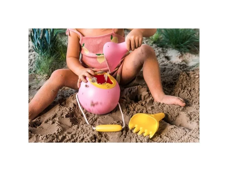 Quut Sandspielzeug Raki – Banana Pink 2 Teile