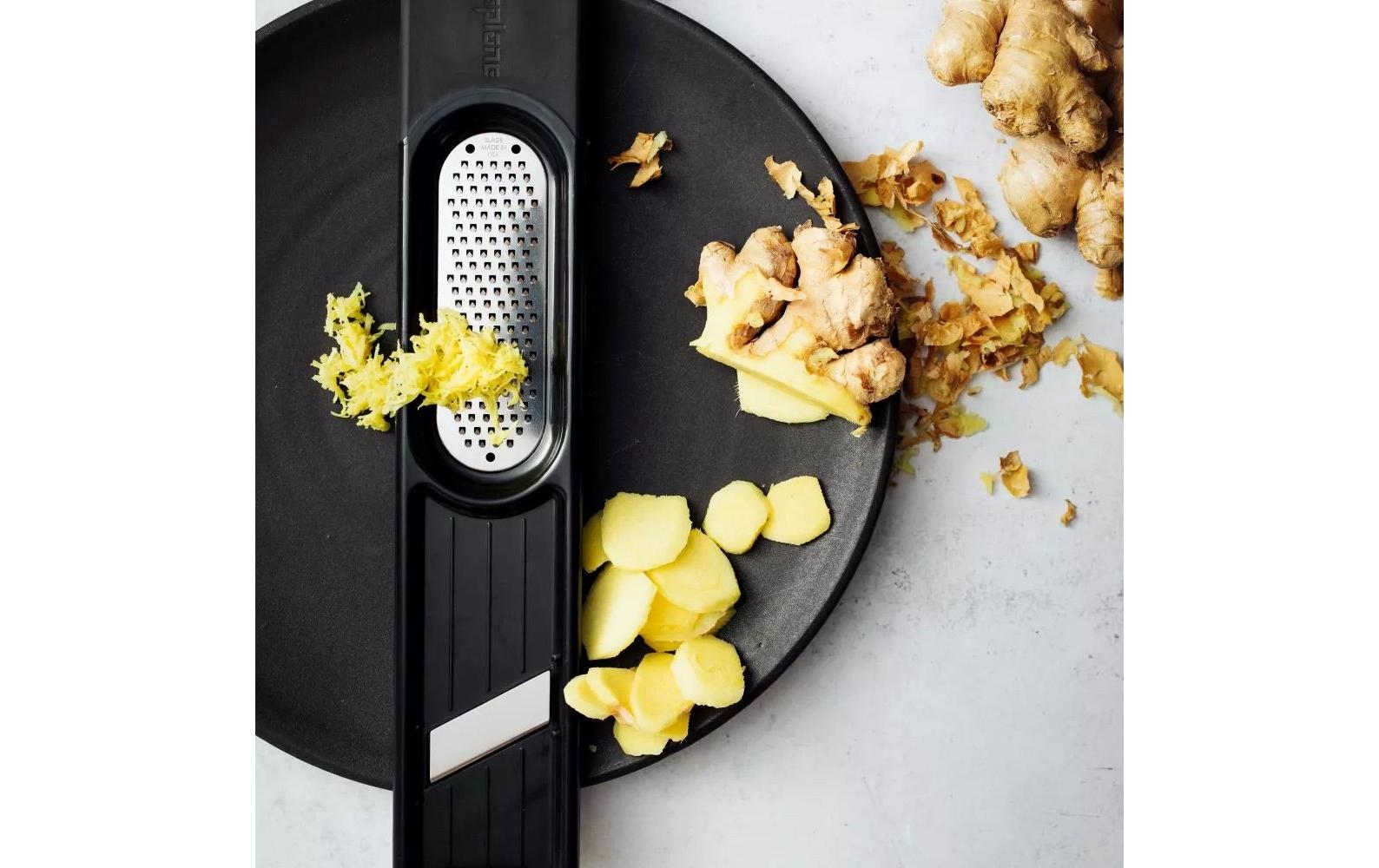 Microplane Gourmet Ingwerreibe 3 in 1 Schwarz