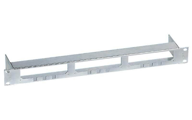 R&M Patchpanel 15 Port Cat. 6 6A 1HE 19 leer